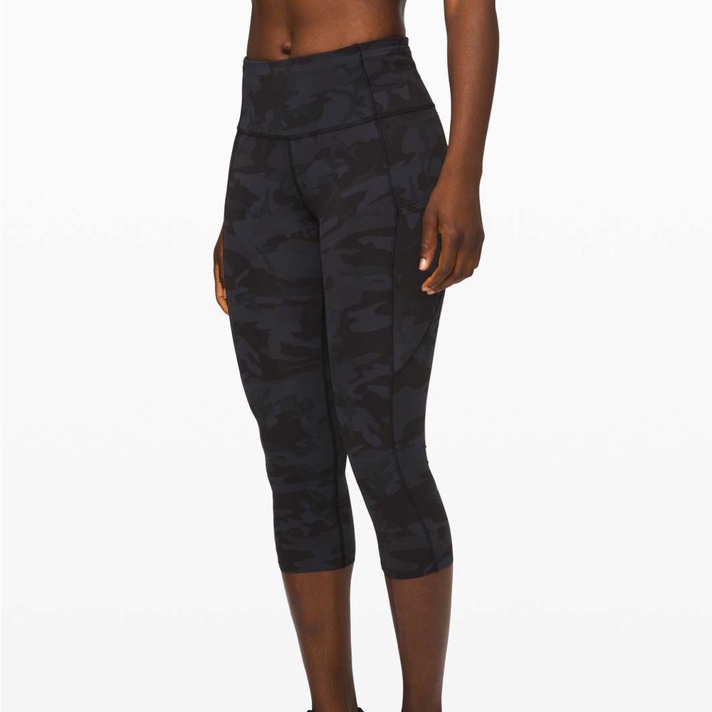 Lululemon Fast and Free Crop II 19" *Non-Reflective
Incognito Camo Multi Grey 8